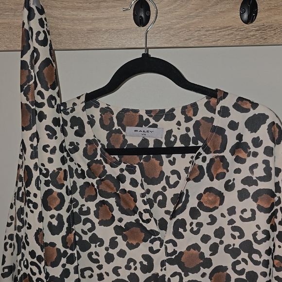 New Designer Animal Leopard Print Long Sleeve Dress - Picture 3 of 9